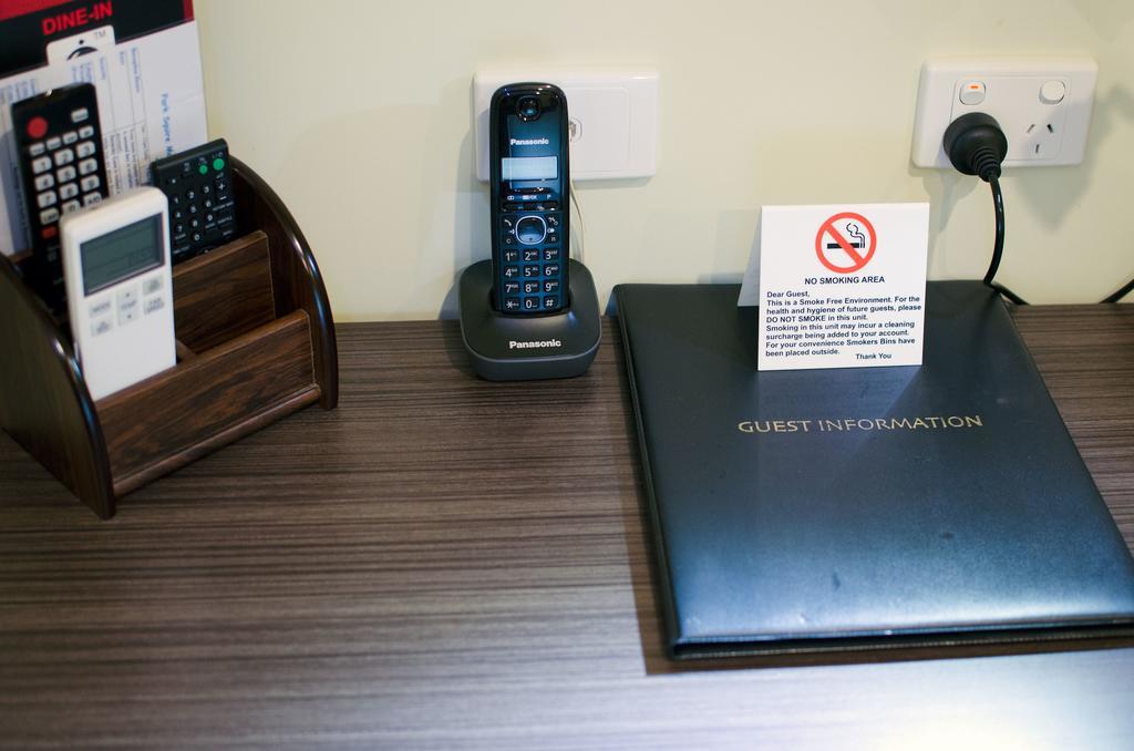 Park Squire Motor Inn & Serviced Apartments Melbourne Eksteriør bilde